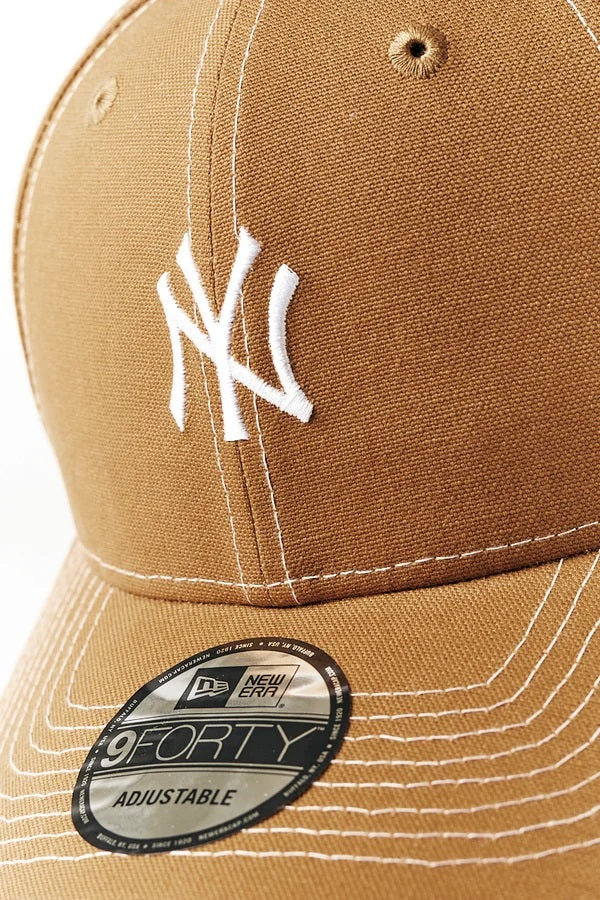 New Era 9FORTY New York Yankees Contrast  Strapback